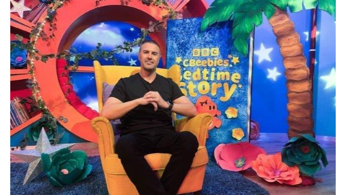 Paddy McGuinness reads a CBeebies Bedtime Story